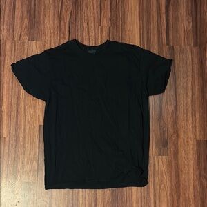 Gildan Black Short Sleeve Tee
